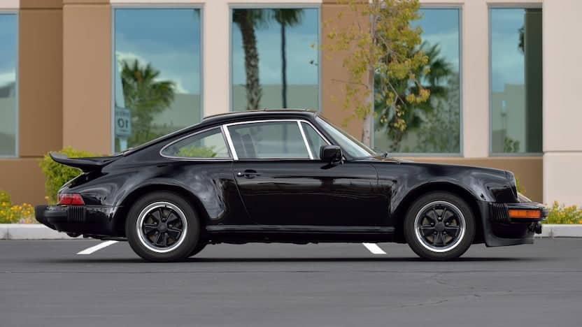 Vintage Porsche 911 Carrera