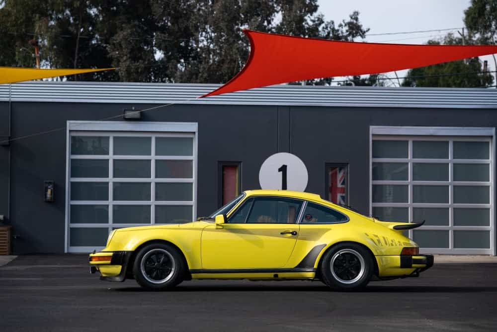 Vintage Porsche 911 Carrera