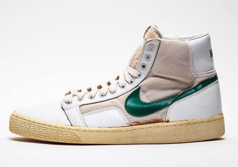 vintage chunky nike shoes