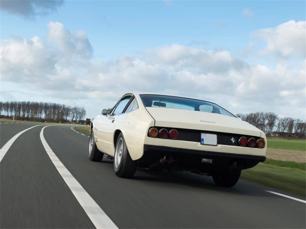 Ferrari 365 GTC4