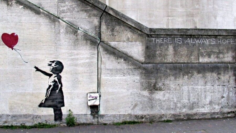 street art vs graffiti