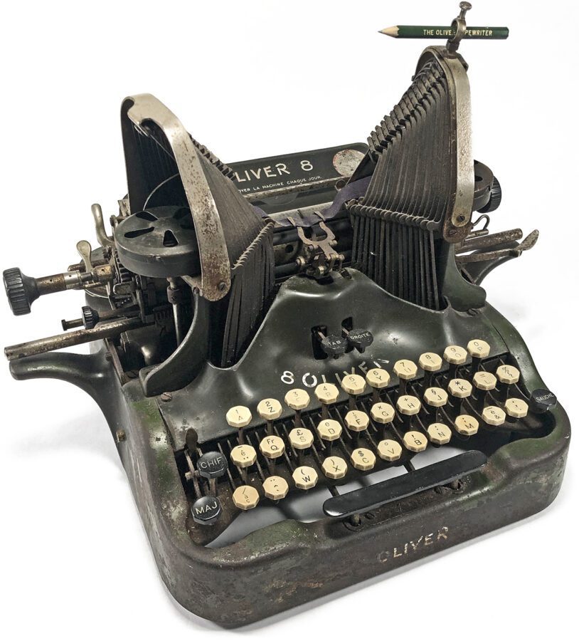 Vintage Typewriter Values and Best Antique Brands (Escape to the Past)