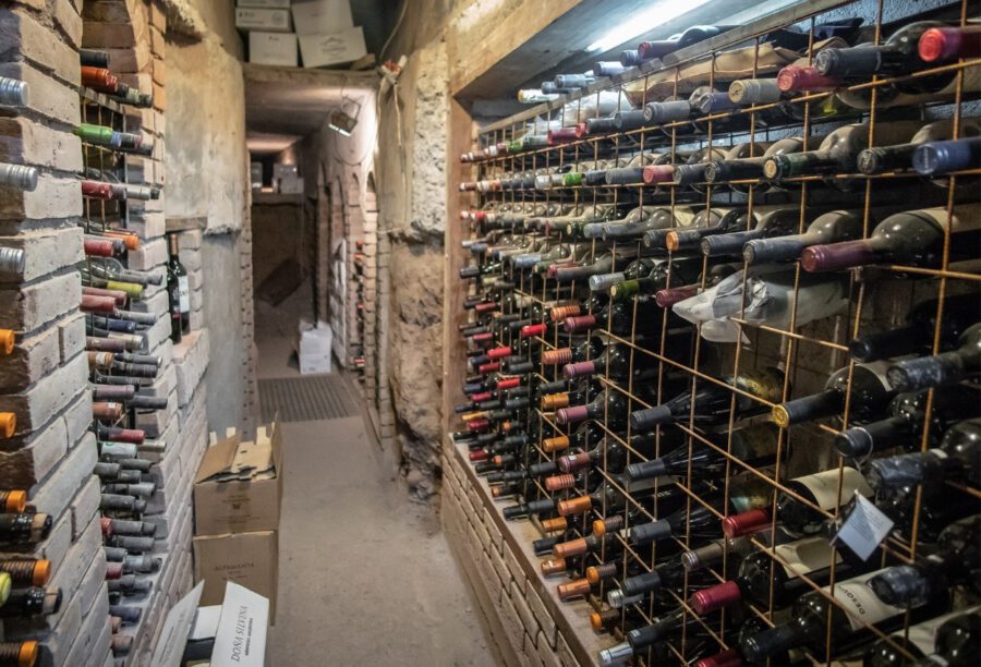 5 Great Ways to Sell Your Wine Collection (Quick Cash for Wine)