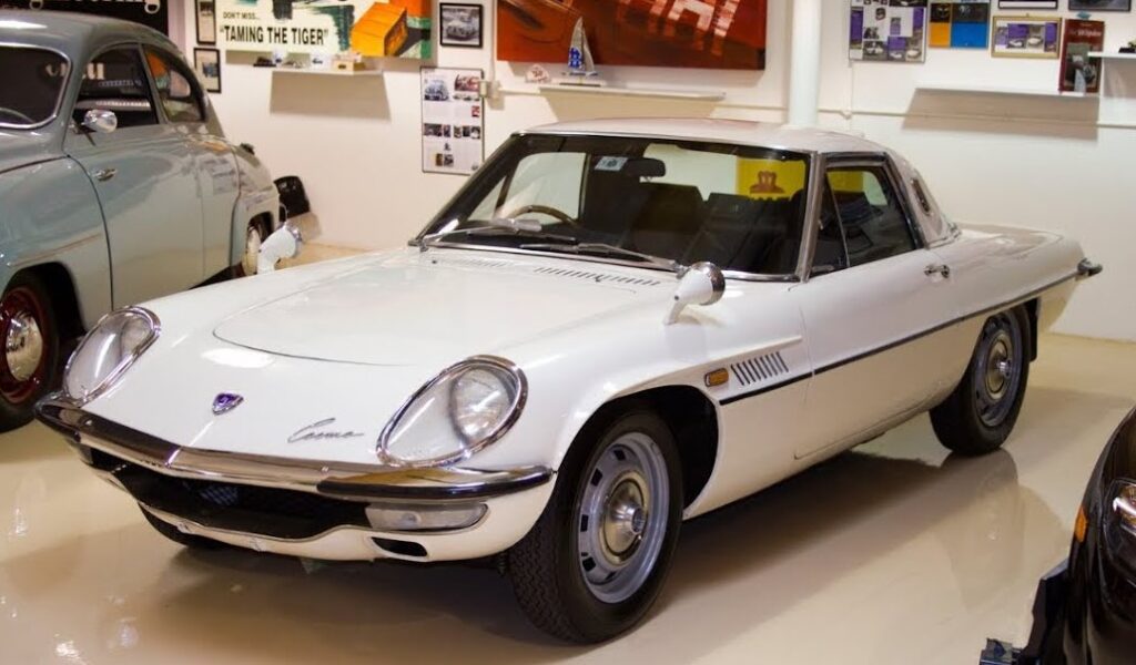 1966 Mazda Cosmo 110S