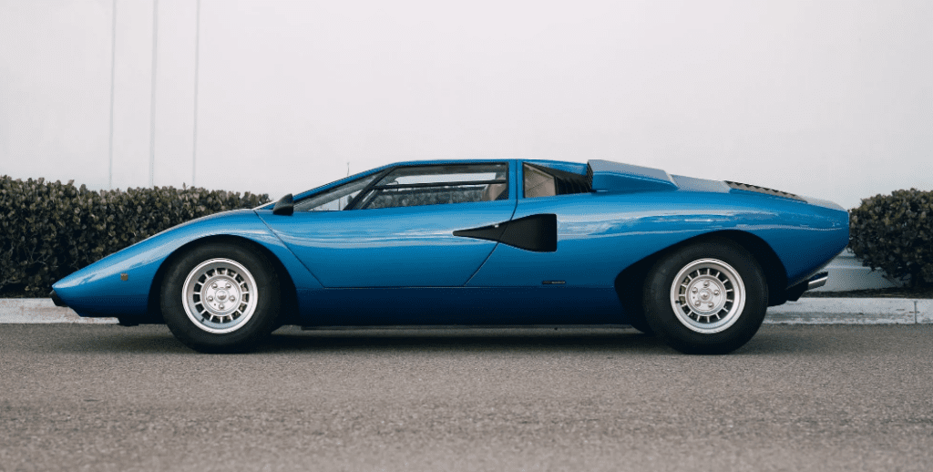 lamborghini countach 1974