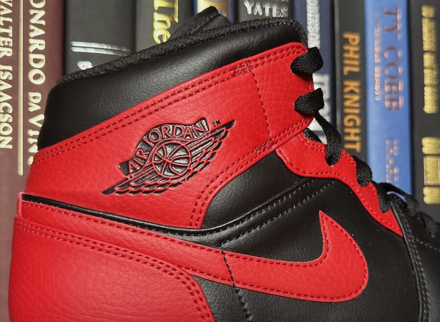 Vintage Nike Shoes and the GOAT Sneaker